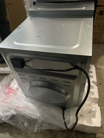 духовой шкаф hiberg vm 4260 w белый,вмятина на верхней части корпуса 