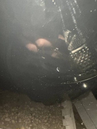 стиральная машина hiberg i-ddq9-612 sd inverter, темно-серый,царапины на люке и по корпусу малозамет