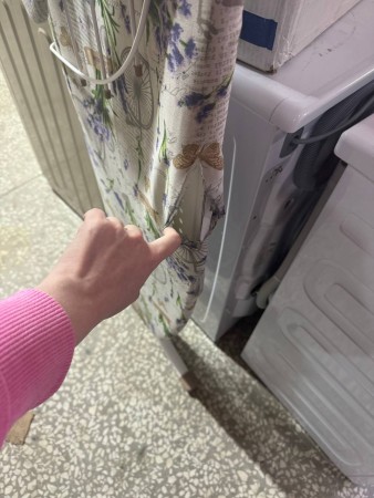 гладильная доска ника ника 12 (с лавандой), рванный чехол, царапины на корпусе, замята подставка