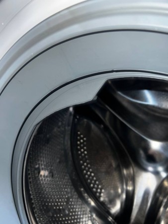 стиральная машина candy cso4 107tb1/2-07 smart pro steam, без упаковки,б/у,нет 2-х транс.б, царапины