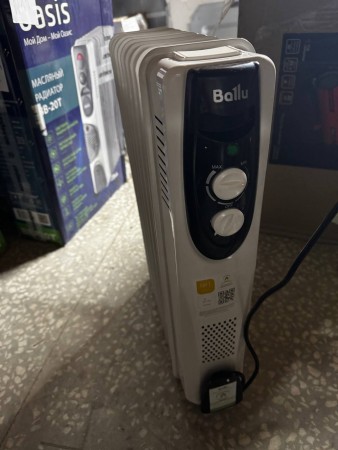 масляный радиатор ballu classic boh/cl-09wrn 2000 (9 секций)содрана краска
