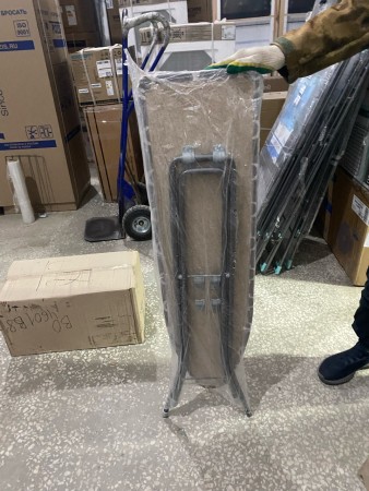 гладильная доска ника белль,погнута ножка, нет заглушки , загрязнения чехла