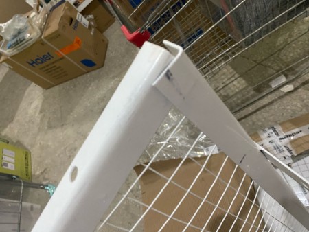 ограждение ballu 500*800*600 замятия, потертости , содрана краска, нет 2-х болтов