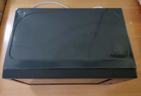 микроволновая печь lg ms-2042db, вмятина сверху левый угол