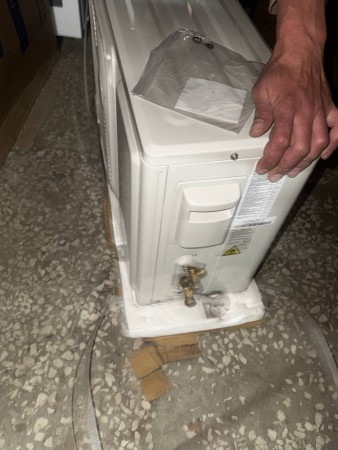 сплит-система hec hec-07hral03/r3 basic r32 потретости на внутр.блоке, замена фреона, исправен