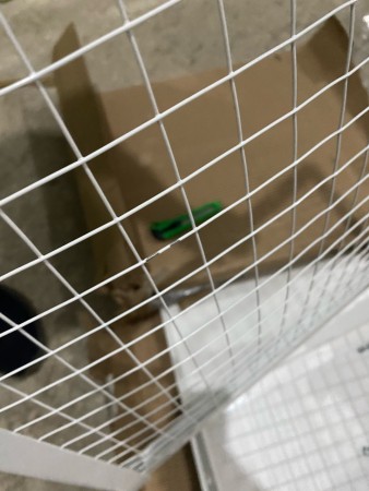 ограждение ballu 500*800*600 замятия, потертости , содрана краска, нет 2-х болтов