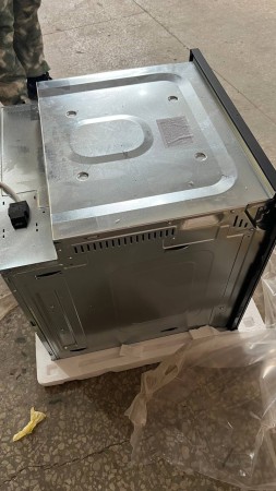 духовой шкаф hansa boess 694001 quadrum, нет упаковки 