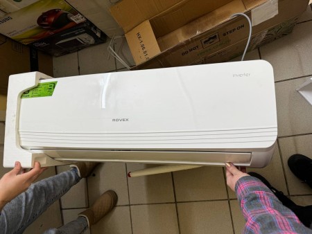 сплит-система rovex rs-12abs star-n dc inverter (внутр. блок), потертости,отломлен пластик, царапины