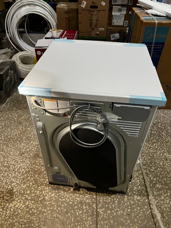 Сушильная машина LG DC90V9V9E Inverter, замятия по бокам , трещина на крышке