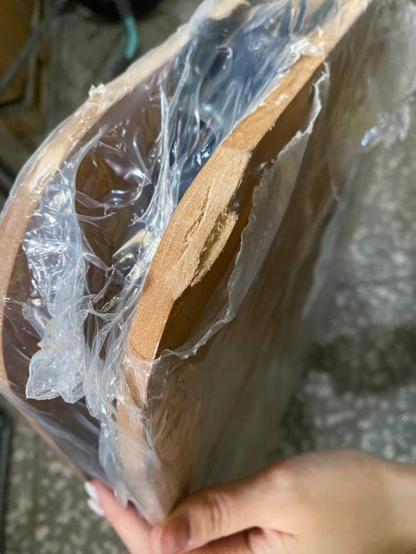 Стол Ника ПСТ (МДФ), повреждены углы