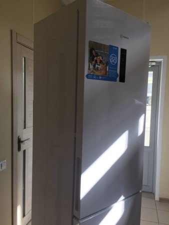 холодильник indesit itr 5200 w, дефект