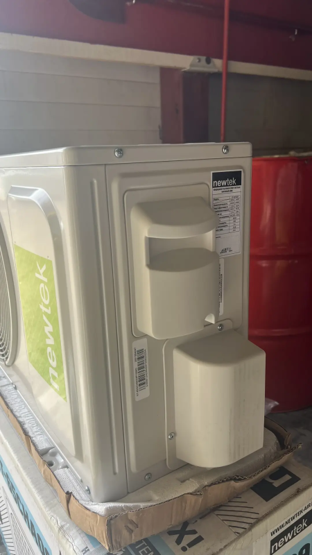 Сплит-система Newtek NT-65CHG09, потертости на внутр. и внеш.блоках