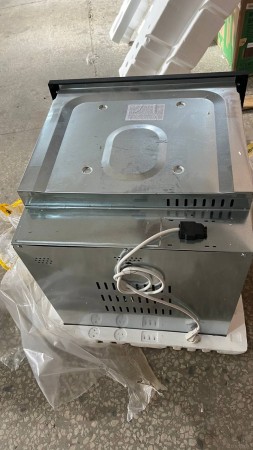 духовой шкаф hansa boess 694001 quadrum, нет упаковки 