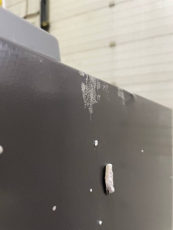 холодильник gorenje nrk6202exl4 царапины вмятины, нет ножки, нет упаковки