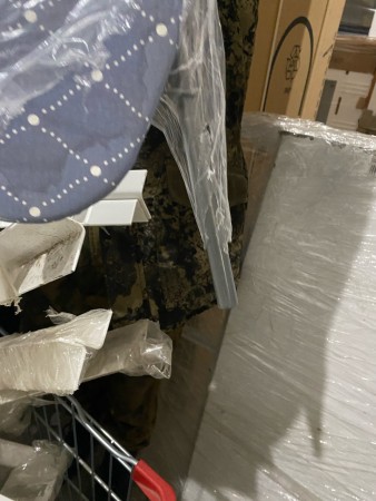 гладильная доска ника белль классик 2, нет 1 заглушки , замятие на подсавке для утюга, царапины