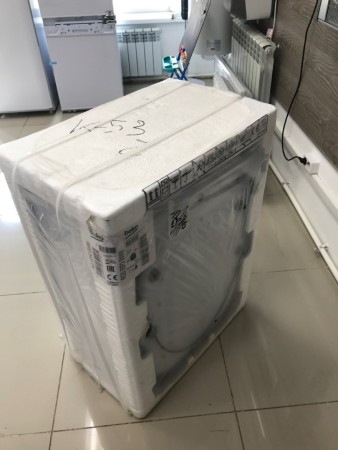стиральная машина beko rgs 55p2 bww, впереди содрана краска