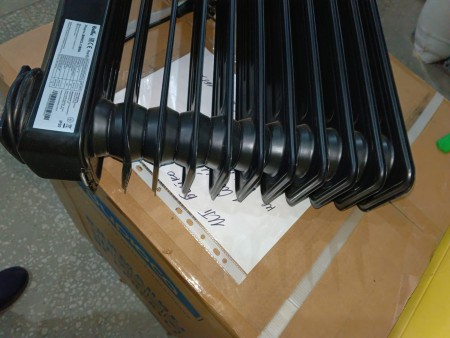 масляный радиатор ballu classic boh/cl-11 brn 2200 (11 секций), замятие