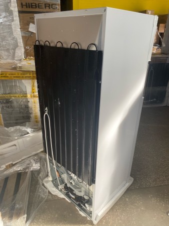 морозильник indesit dfz 4150.1,зямятие радиаторной решетки