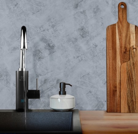 кран нагрева электрический electrolux taptronic (black)