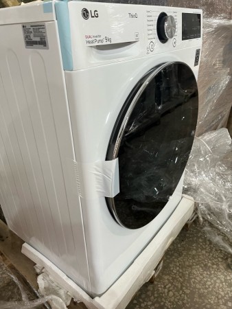 сушильная машина lg dc90v9v9w inverter, небольшое повреждение в верхней части
