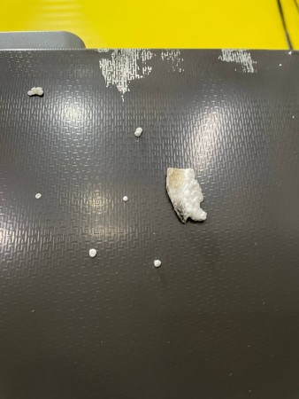 холодильник gorenje nrk6202exl4 царапины вмятины, нет ножки, нет упаковки