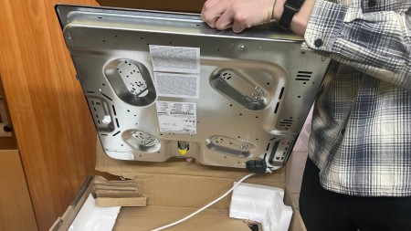 варочная панель hansa bhgi 611839, повреждение упаковки, потертости