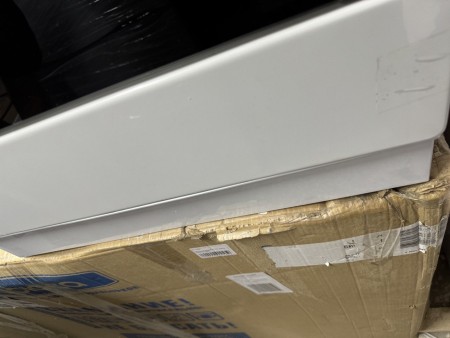 газовая плита hansa fcgw 61000 integra, без упаковки, нет 3-х конфорок, царапины на корпусе