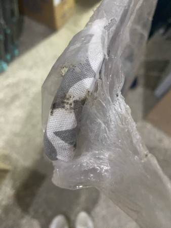 гладильная доска ника белль,погнута ножка, нет заглушки , загрязнения чехла