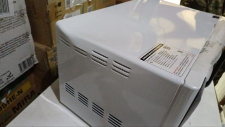 микроволновая печь samsung ms23f301tqw,вмятина сбоку