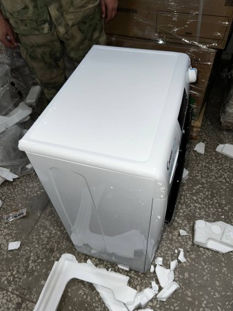 стиральная машина candy cso4 107tb1/2-07 smart pro steam, без упаковки,б/у,нет 2-х транс.б, царапины