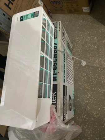 сплит-система newtek nt-65chb07, была замена двигателя турбины внутр. блока, царапины на корпусе