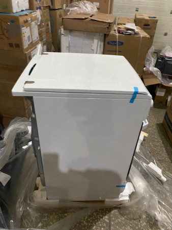 электро плита hansa fcew 54120 integra,сломан переключатель, вмятина сбоку, на крышке царапины