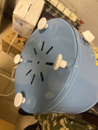 электросушилка элвин су-1 (6 поддонов), замятие на корпусе