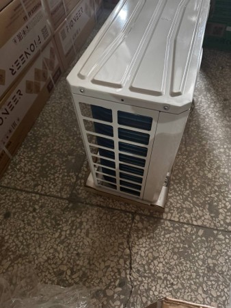 сплит-система jax acm-14he melbourne,повреждение упаковки , зарапины на корпусе