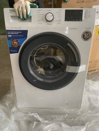 стиральная машина beko wsre 6h612 zawi inverter, на дверце содрана краска, вмятина 
