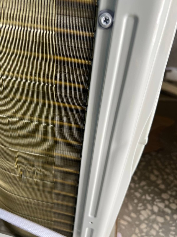 Сплит-система Chigo CS-21H3A-B181 Moon,внешний блок помятый