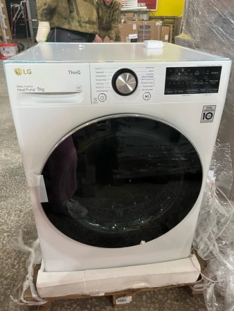 сушильная машина lg dc90v9v9w inverter, небольшое повреждение в верхней части