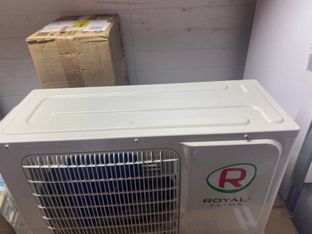 сплит-система royal clima rc-vx22hn vela nuova, мелкие царапинки на корпусе