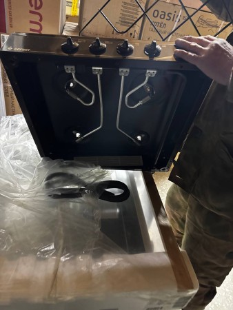 настольная газовая плита gefest 900 к17 коричневый, замятия, содрана краска, царапины