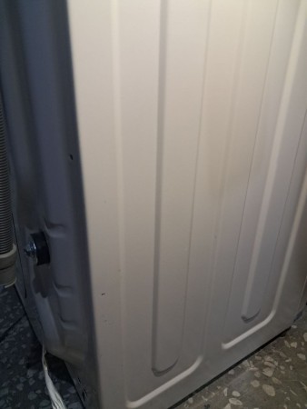 стиральная машина hiberg i-ddq9-712 ym inverter, бежевый мрамор,потертости,вмятины,порошк-к отходит