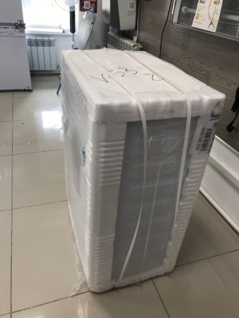 стиральная машина beko rgs 55p2 bww, впереди содрана краска