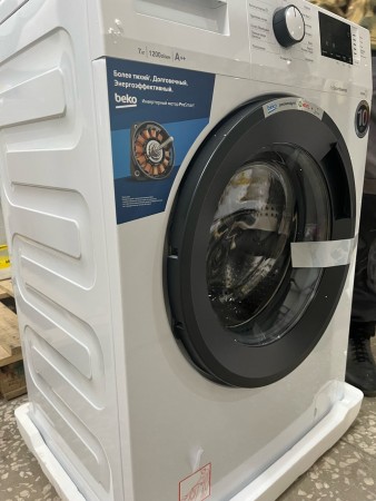 стиральная машина beko wsre 7612 xawi inverter, вмятина с боку