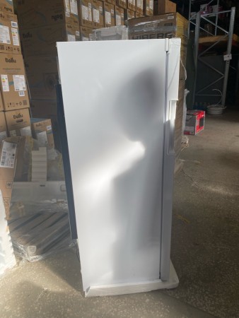морозильник indesit dfz 4150.1,зямятие радиаторной решетки