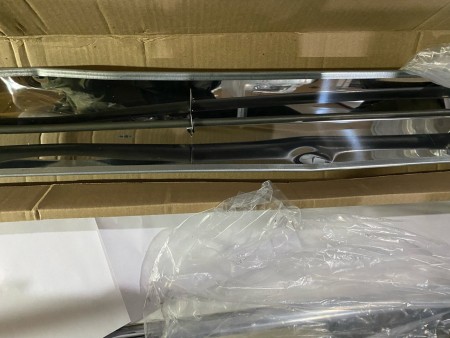 инфракрасный обогреватель kalashnikov kirh-e20t-11, 2 вмятины на лицевой стороне