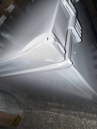 морозильник willmark cf-270idg серый inverter (до -15 с)- №1 сломан крепеж, вмятины по корпусу