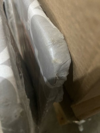 гладильная доска ника белль, потертости на чехле, загрязнения, испорчена упаковка