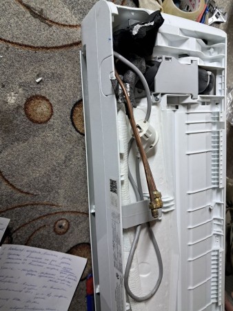 сплит-система haier hsu-12htt03/r3 tundra r32, б/у, потертости, царапины