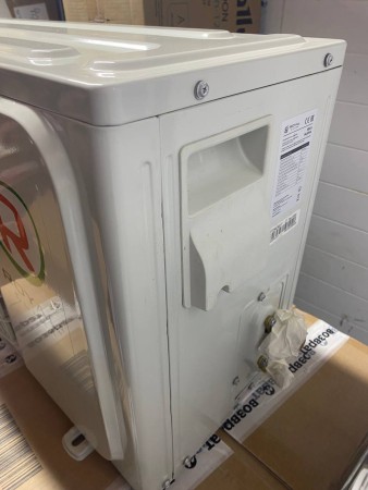 сплит-система royal clima rc-vx22hn vela nuova, мелкие царапинки на корпусе