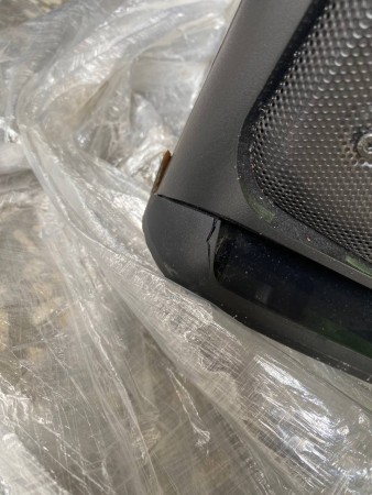 портативная колонка vr partyboom 200,многочисленные трещины по корпусу, нет коробки