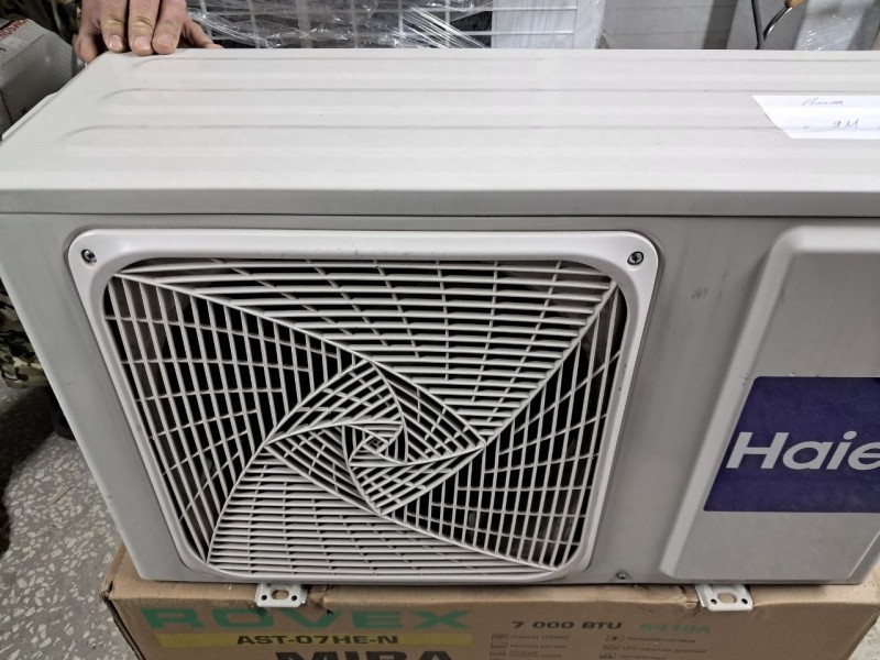Сплит-система Haier HSU-12HTT03/R3 Tundra R32, б/у, потертости, царапины